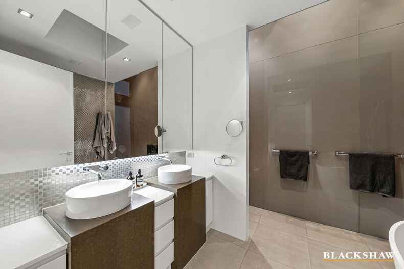 82 Dawes Street Kingston 82 Dawes Street Kingston