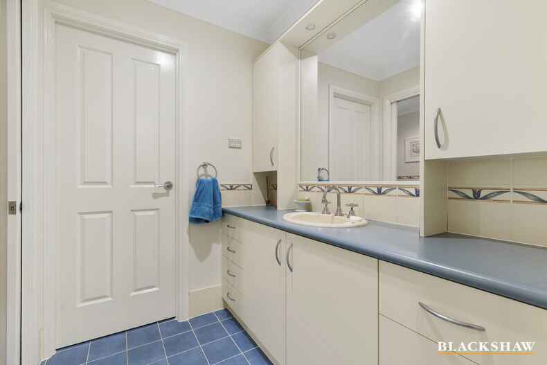 3 Dennis Place Jerrabomberra