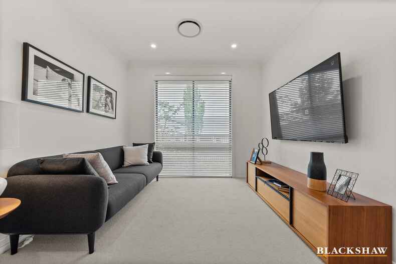 84 Wyndham Avenue Denman Prospect