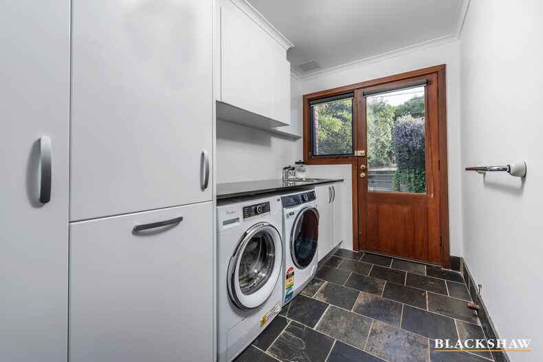 13 Schonell Circuit Oxley 13 Schonell Circuit Oxley