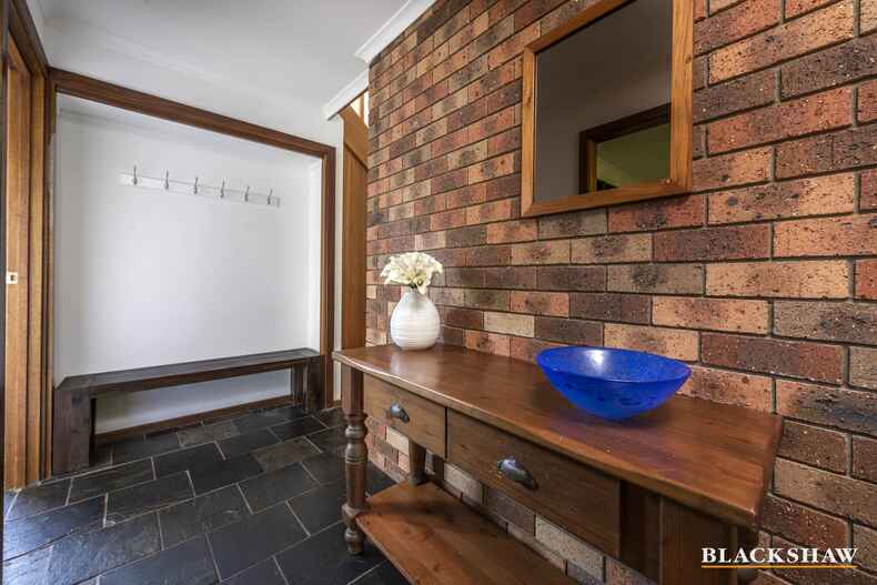 13 Schonell Circuit Oxley 13 Schonell Circuit Oxley