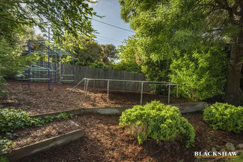 13 Schonell Circuit Oxley 13 Schonell Circuit Oxley