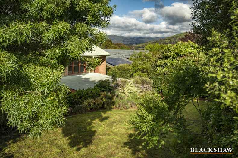 13 Schonell Circuit Oxley 13 Schonell Circuit Oxley