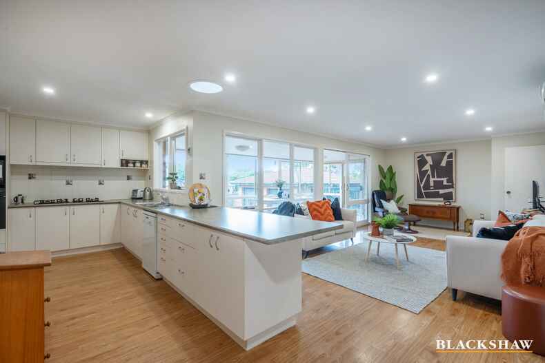 25 Dumas Street Mckellar 25 Dumas Street Mckellar