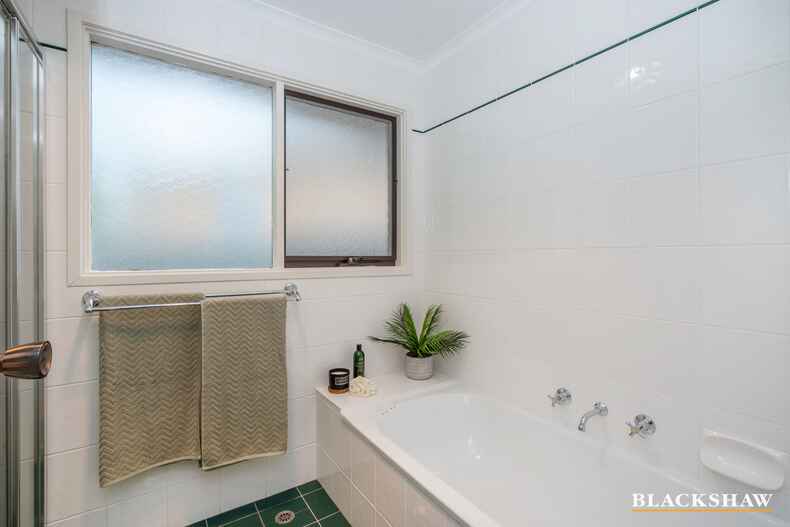 25 Dumas Street Mckellar 25 Dumas Street Mckellar