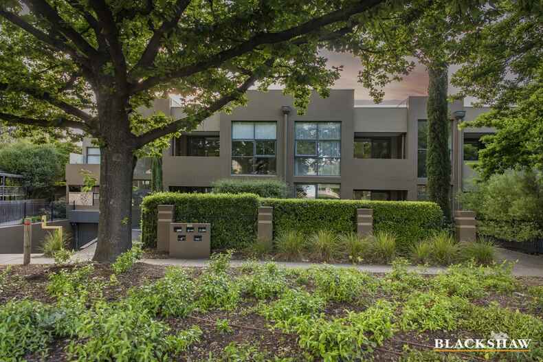 3/135 Limestone Avenue Braddon 3/135 Limestone Avenue Braddon