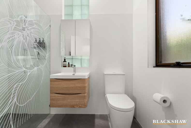 24 Jacka Crescent Campbell