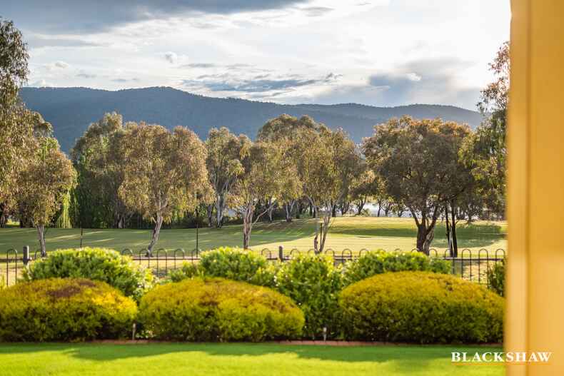 65 Ivo Whitton Circuit Kambah 65 Ivo Whitton Circuit Kambah