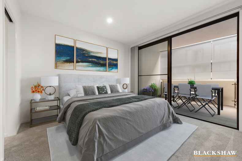 8/20 De Burgh Street Lyneham