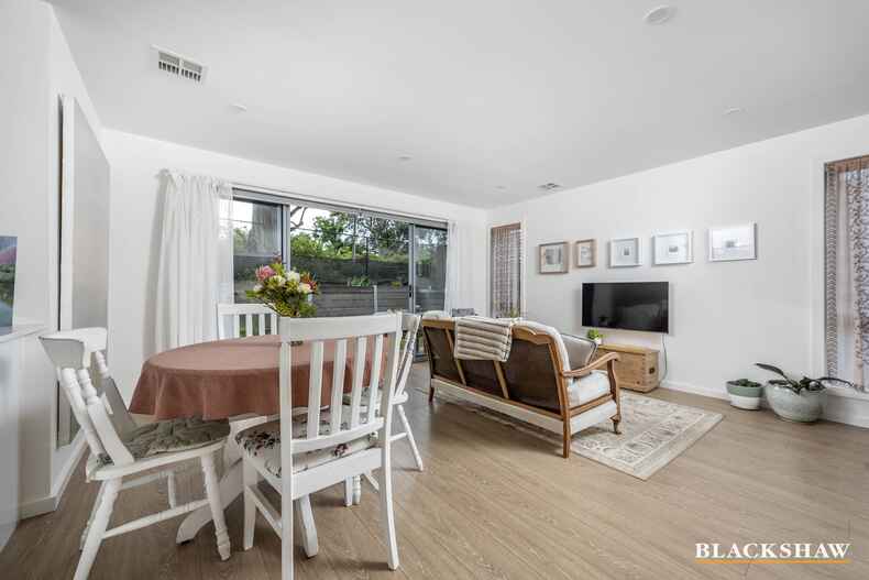 1/24 Railway Street Oaks Estate