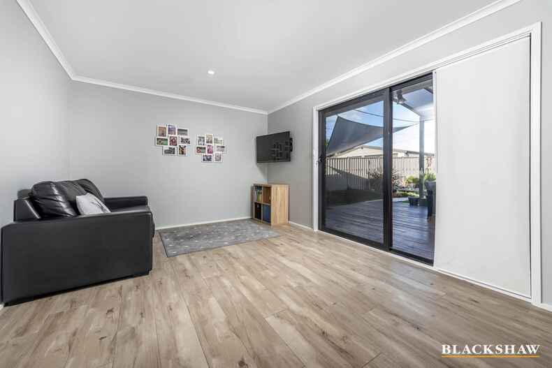 20 Emily Bulcock Crescent Gilmore 20 Emily Bulcock Crescent Gilmore