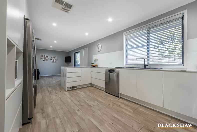 20 Emily Bulcock Crescent Gilmore 20 Emily Bulcock Crescent Gilmore