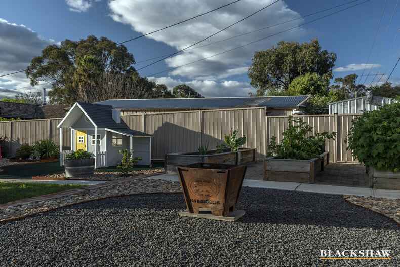 20 Emily Bulcock Crescent Gilmore 20 Emily Bulcock Crescent Gilmore