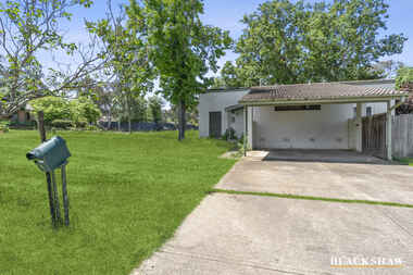 1 Yabsley Place Charnwood