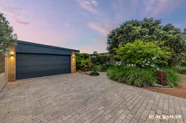 9 Ogden Close Fadden