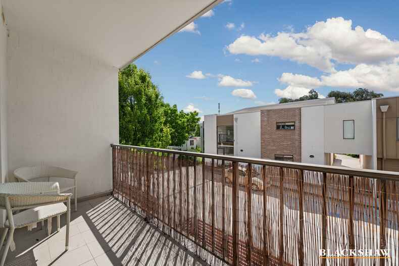 8/39 Jerrabomberra Avenue Narrabundah 8/39 Jerrabomberra Avenue Narrabundah