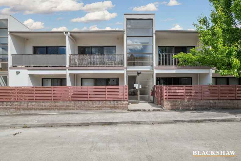 8/39 Jerrabomberra Avenue Narrabundah 8/39 Jerrabomberra Avenue Narrabundah