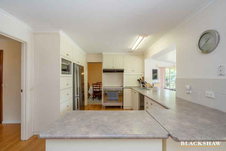 52 Rohan Rivett Crescent Mckellar 52 Rohan Rivett Crescent Mckellar