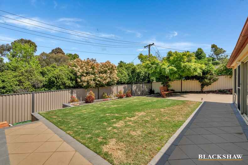 52 Rohan Rivett Crescent Mckellar 52 Rohan Rivett Crescent Mckellar