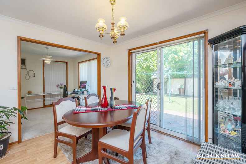 52 Rohan Rivett Crescent Mckellar 52 Rohan Rivett Crescent Mckellar