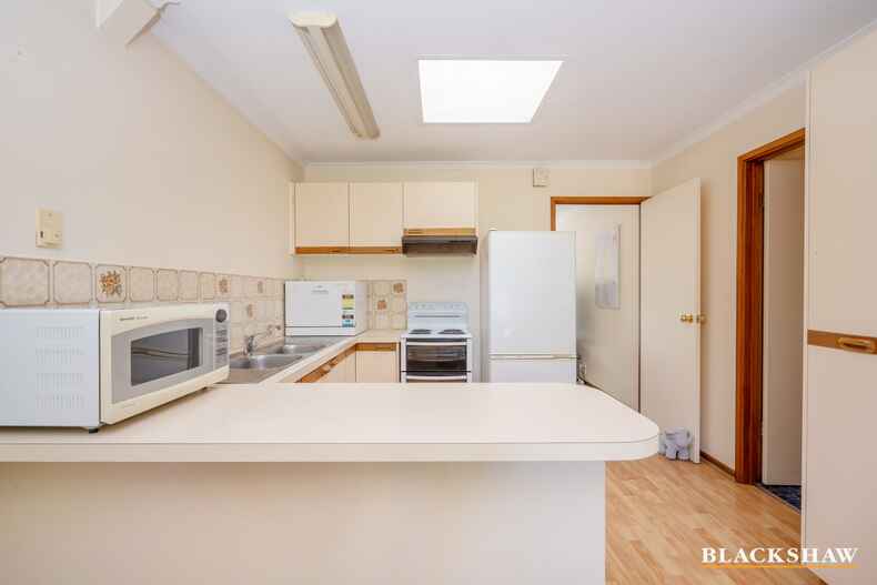 52 Rohan Rivett Crescent Mckellar 52 Rohan Rivett Crescent Mckellar