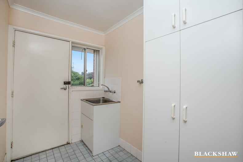 27 Holyman Street Scullin 27 Holyman Street Scullin