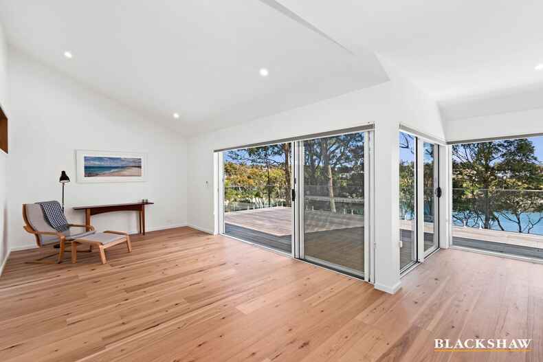 90 Yugura Street Malua Bay 90 Yugura Street Malua Bay