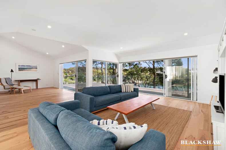 90 Yugura Street Malua Bay 90 Yugura Street Malua Bay