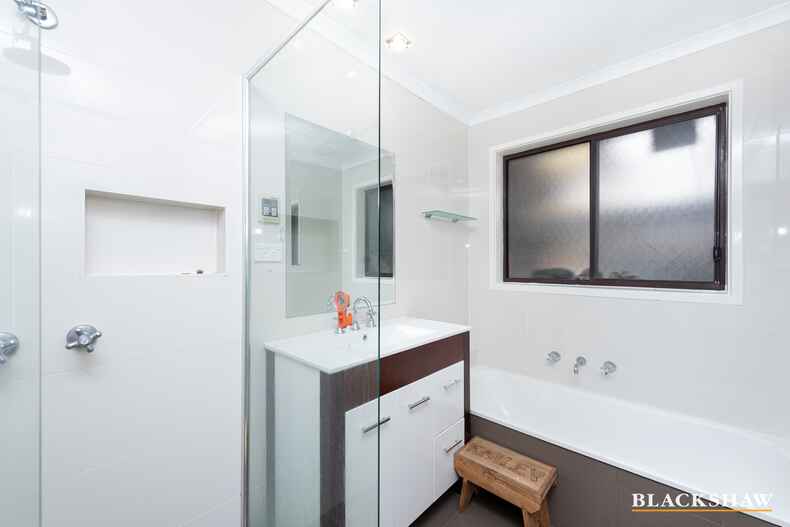 34 Burtt Crescent Calwell 34 Burtt Crescent Calwell