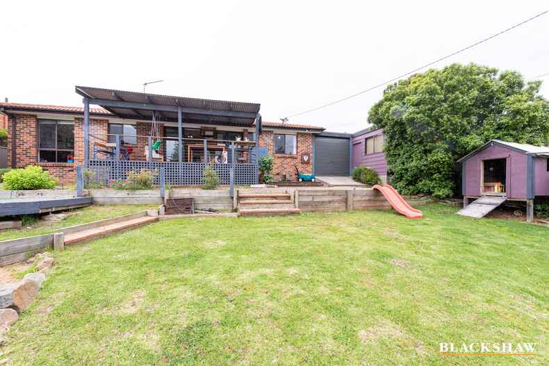 34 Burtt Crescent Calwell 34 Burtt Crescent Calwell