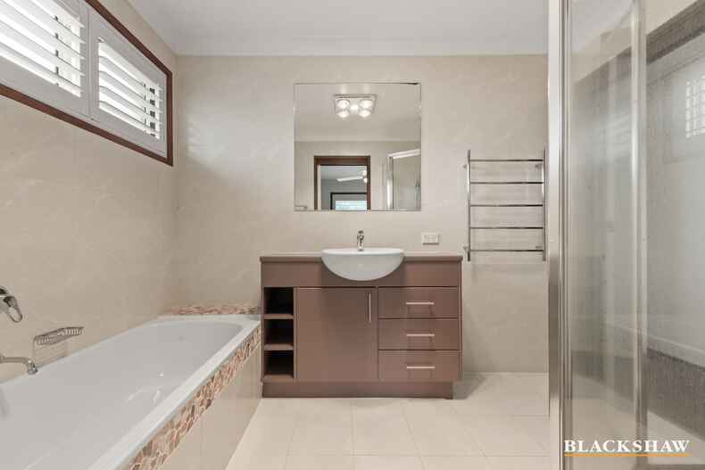 49 O'Connor Circuit Calwell