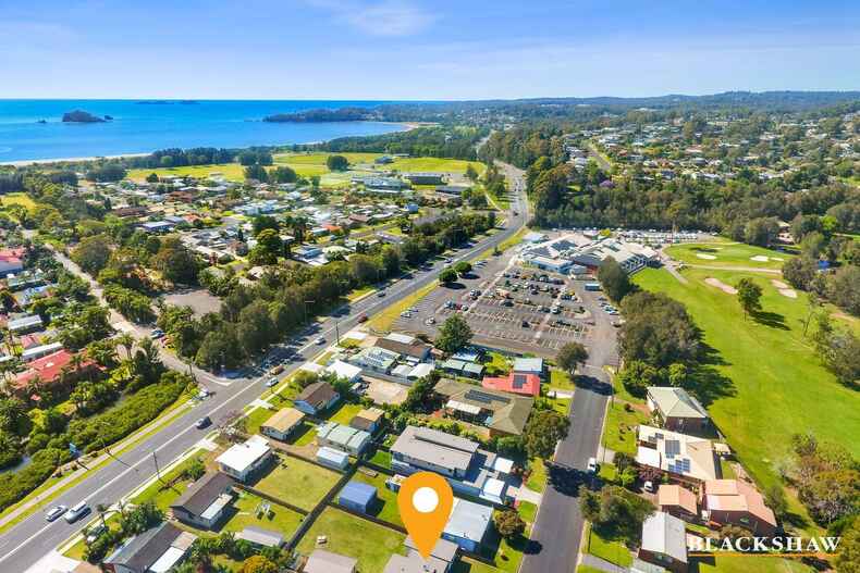 61 Golf Links Drive Batemans Bay 61 Golf Links Drive Batemans Bay