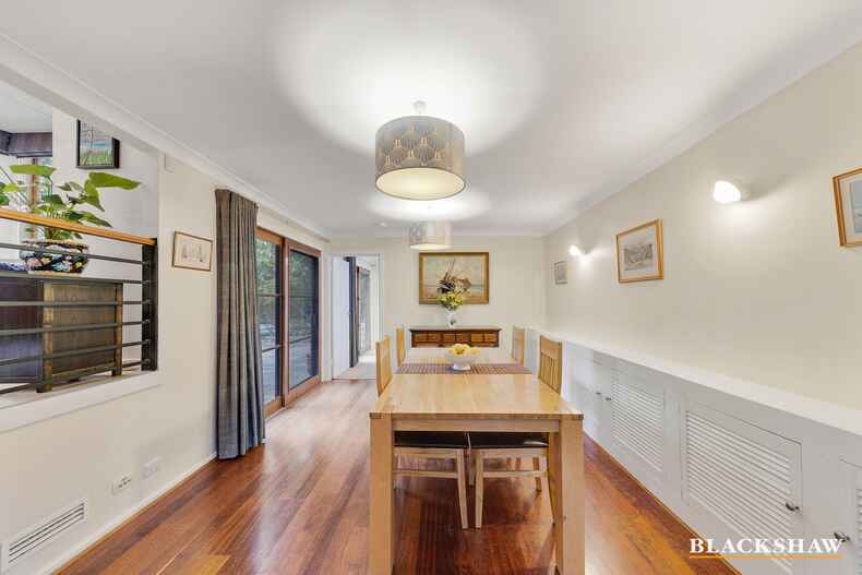 10 Abbott Street Yarralumla 10 Abbott Street Yarralumla