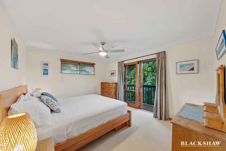 10 Abbott Street Yarralumla 10 Abbott Street Yarralumla