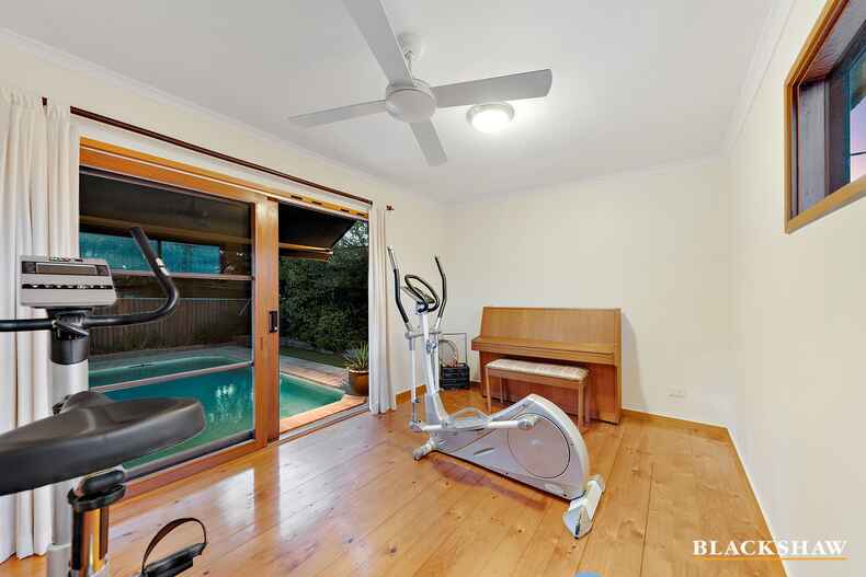 10 Abbott Street Yarralumla 10 Abbott Street Yarralumla