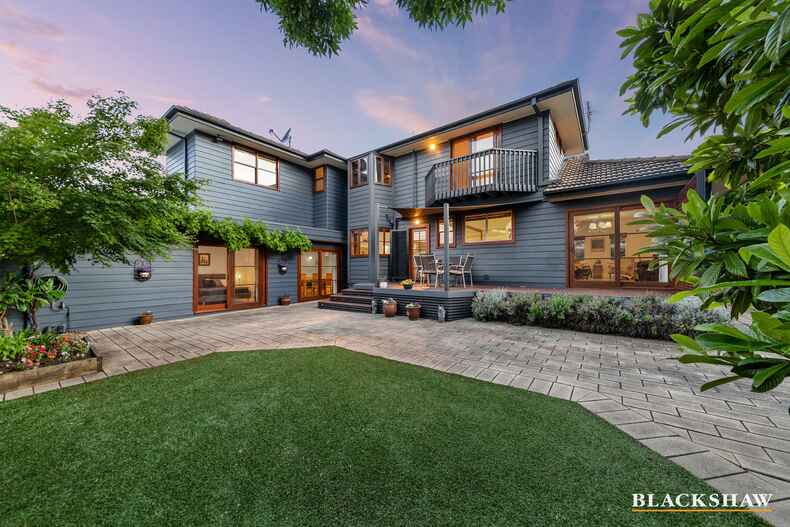 10 Abbott Street Yarralumla 10 Abbott Street Yarralumla