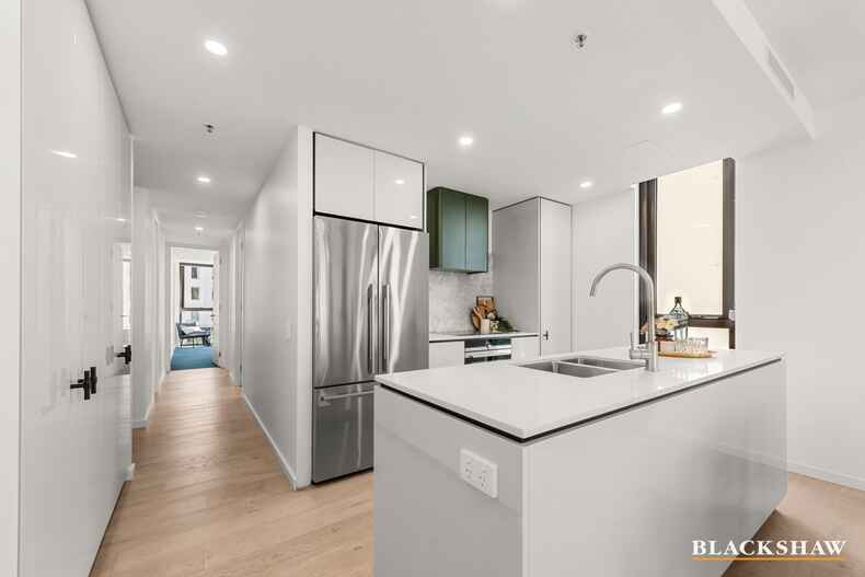 211/39 London Circuit City 211/39 London Circuit City