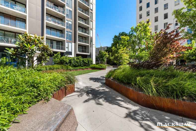 211/39 London Circuit City 211/39 London Circuit City