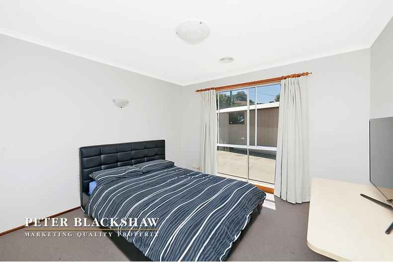 10 O'Connor Circuit Calwell 10 O'Connor Circuit Calwell