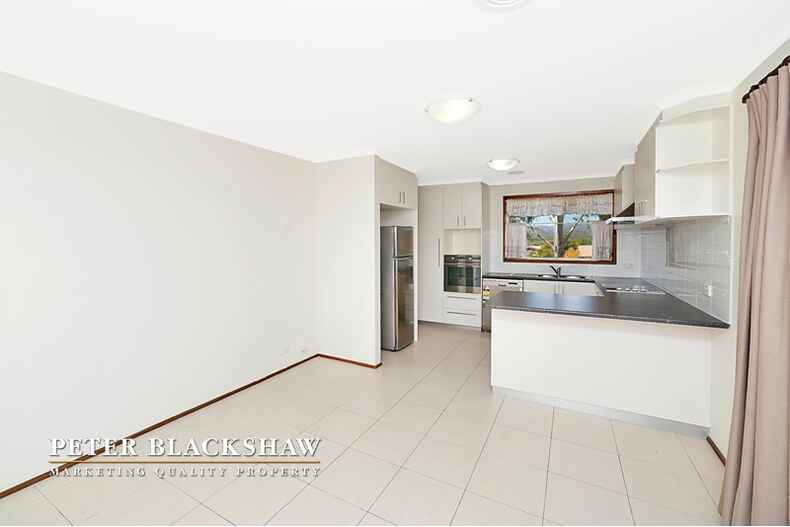 10 O'Connor Circuit Calwell 10 O'Connor Circuit Calwell