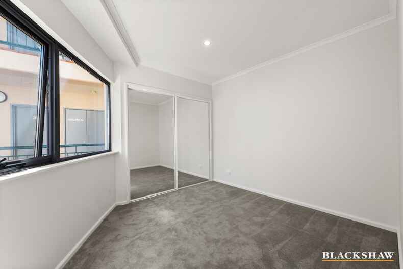 301/107 Canberra Avenue Griffith