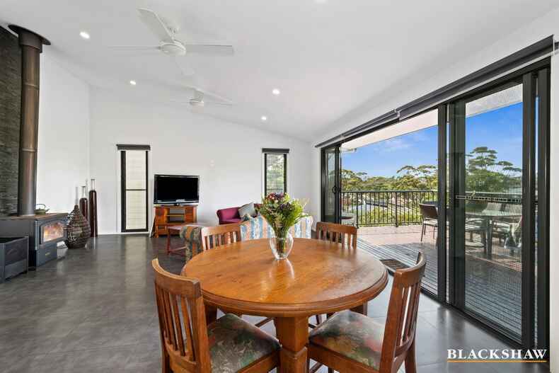 21 Mulgowrie Street Malua Bay 21 Mulgowrie Street Malua Bay