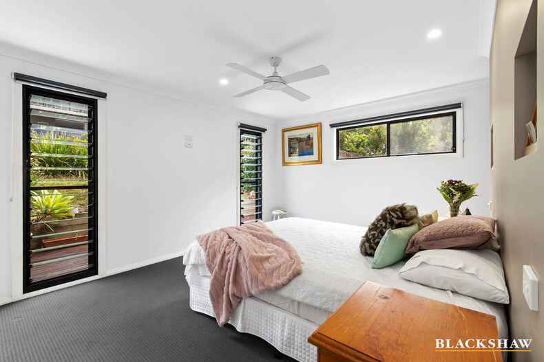 21 Mulgowrie Street Malua Bay 21 Mulgowrie Street Malua Bay