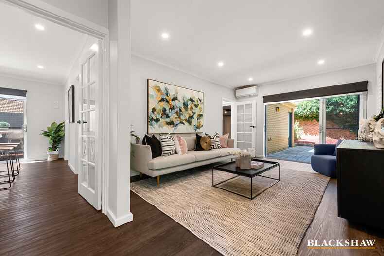 1/25 Giles Street Kingston