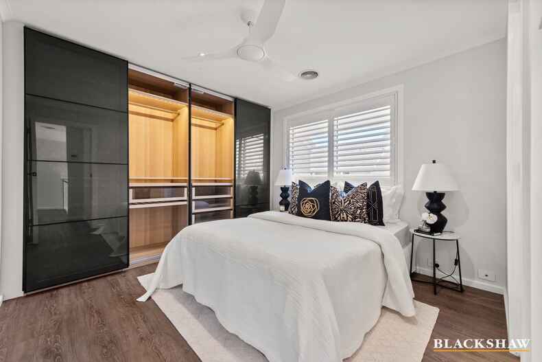 1/25 Giles Street Kingston