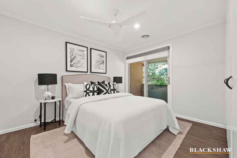 1/25 Giles Street Kingston
