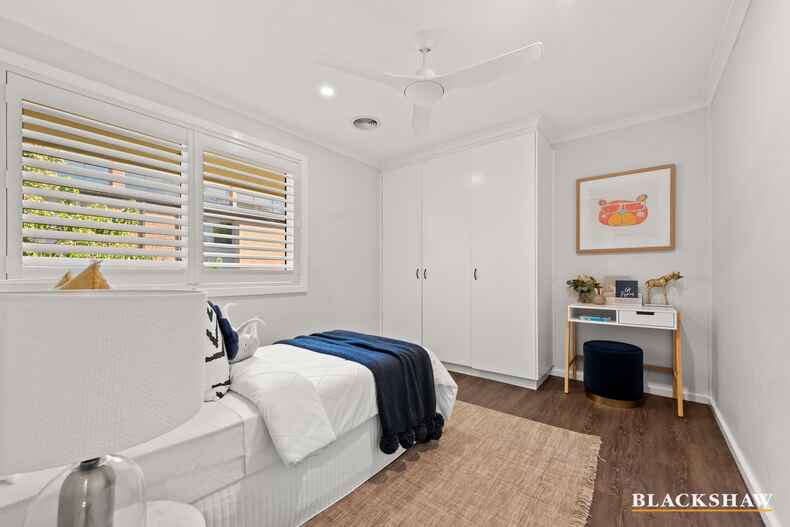 1/25 Giles Street Kingston