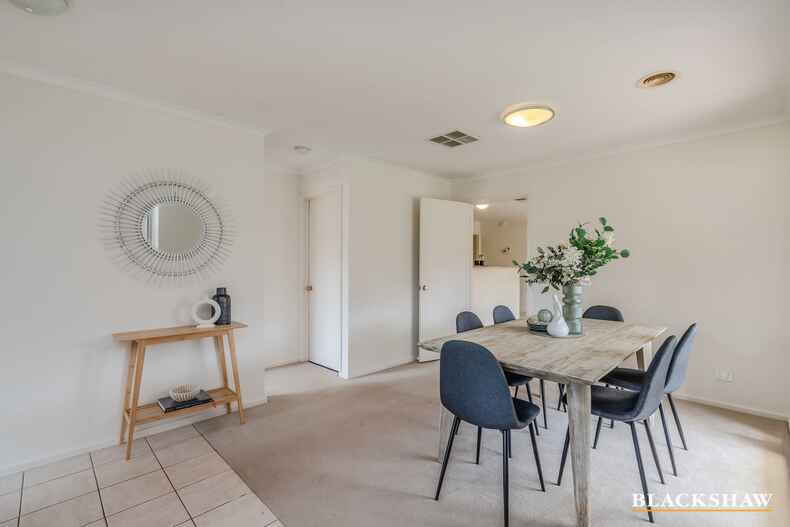 18 Freestone Crescent Jerrabomberra 18 Freestone Crescent Jerrabomberra