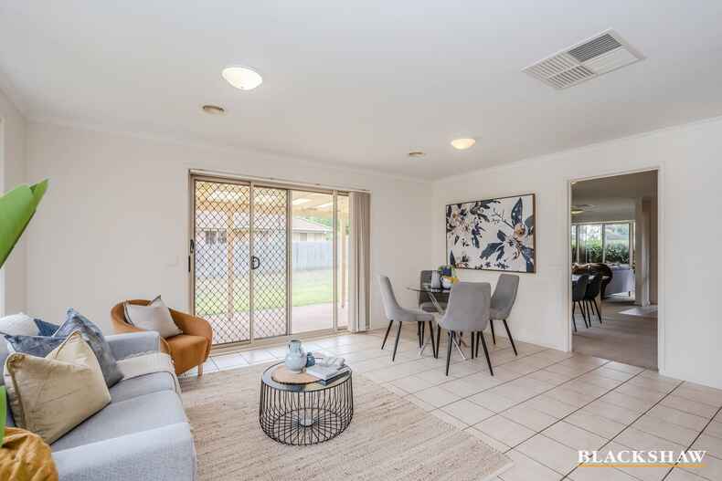 18 Freestone Crescent Jerrabomberra 18 Freestone Crescent Jerrabomberra