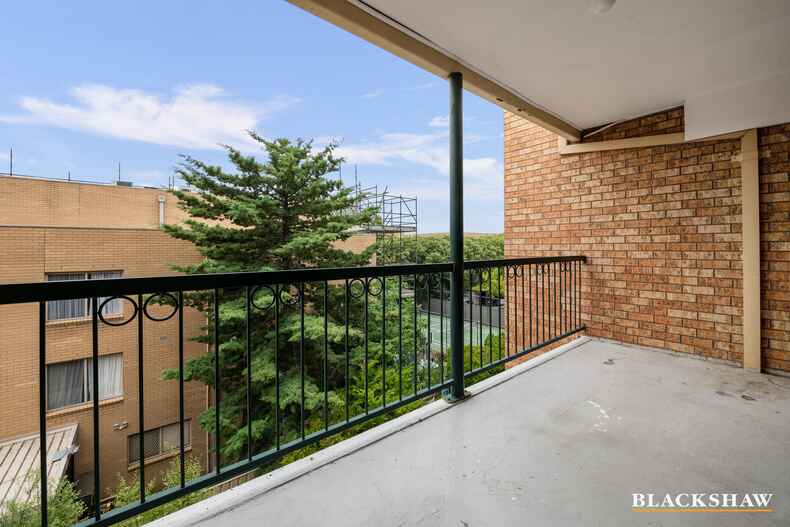 89/10 Eyre Street Griffith 89/10 Eyre Street Griffith